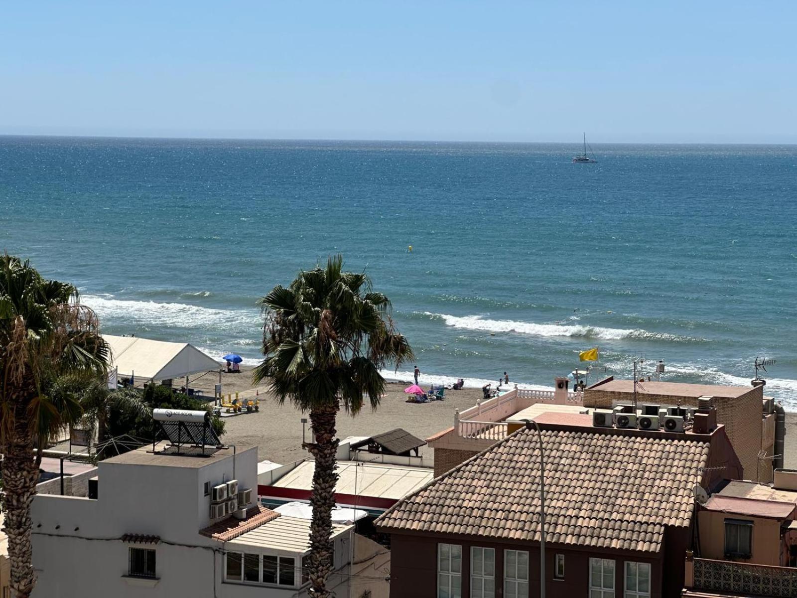Mare Nostrum Beach El Palo Vistas Al Mar Terraza ,Aparcamiento Μάλαγα Εξωτερικό φωτογραφία